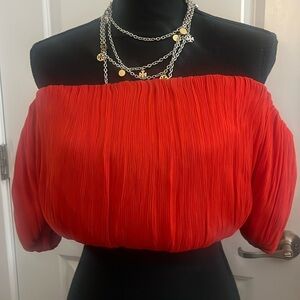 Line & Dot Cold Shoulder Top SZ Small